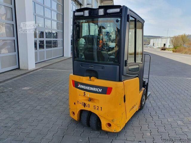 Carrello elevatore Jungheinrich EFG 215 / Triplex: 4.35m! / SS / nur 2.054h!