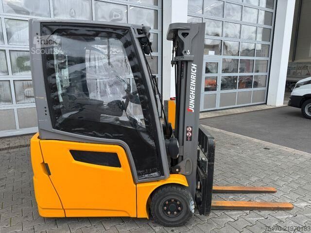 Carrello elevatore Jungheinrich EFG 215 / Triplex: 4.25m! / SS / nur 3.298h!
