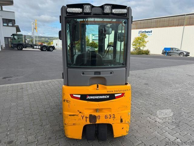 Carrello elevatore Jungheinrich EFG 215 / Triplex: 4.25m! / SS / nur 716h!