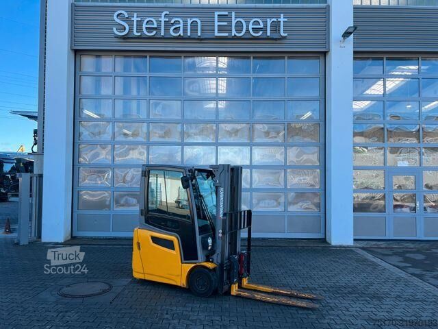 Carrello elevatore Jungheinrich EFG 215 / Triplex: 4.25m! / SS / nur 995h! Waage