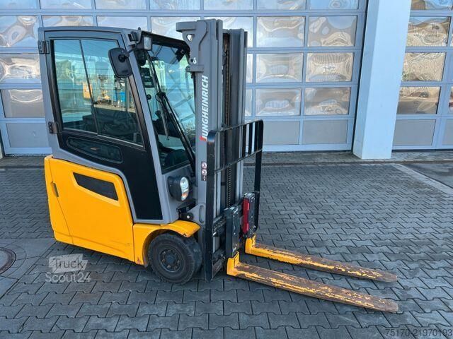 Carrello elevatore Jungheinrich EFG 215 / Triplex: 4.25m! / SS / nur 995h! Waage