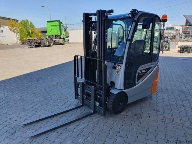 Iekrāvējs Still RX20-14 / 2016 / Triplex: 4.60m! / 271h / SS