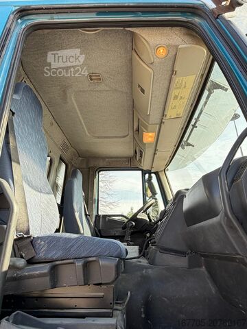 شاحنة خلاطة خرسانة Astra HD9 84.48-80