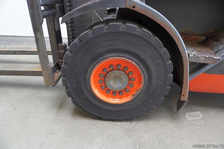 šakinis krautuvas Linde H 35 T EVO 393-02