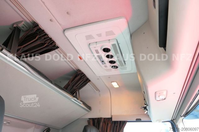 Tractor estándar DAF XF 530 Retarder XL-Tank Standklima Euro 6