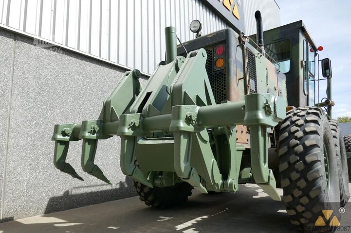 Greyder Caterpillar 130G Ex-army