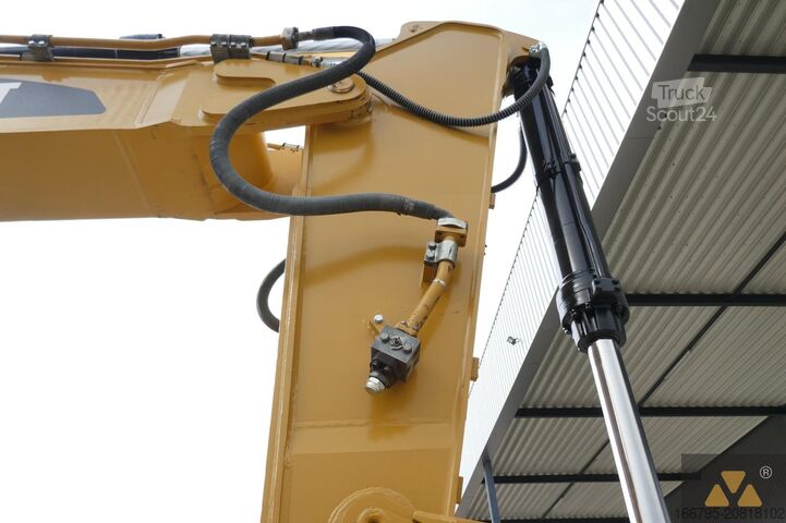 гъсеничен багер Caterpillar 352F