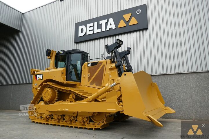 Dozer Caterpillar D8T