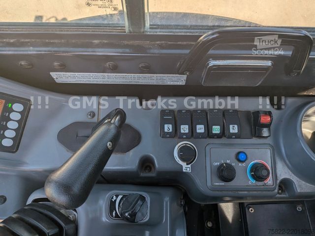 Minibagr YANMAR VIO 38 - 6 / POWERTILT / 3 Löffel / Klima