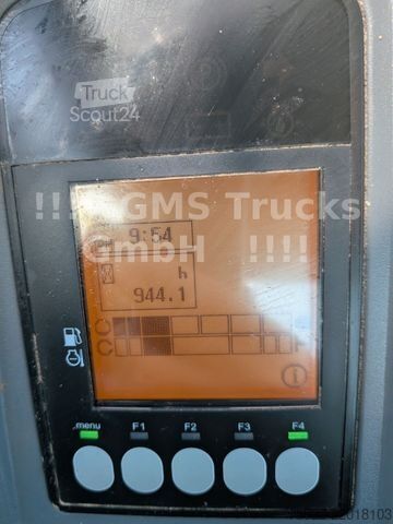 Minibagr YANMAR VIO 33 - 6 / POWERTILT / 3 Löffel / D-Maschine