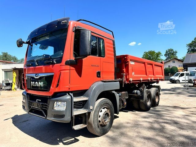 Camion ribaltabile trilaterale MAN 26.460 Kipper