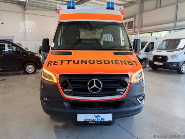 Camion de pompiers MERCEDES-BENZ Sprinter II 519 RTW/KTW KOFFER*RETTUNGSFAHRZEUG*