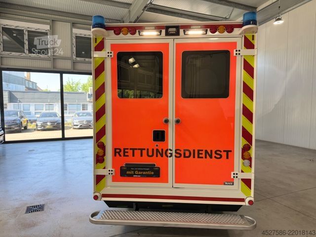 Camion de pompiers MERCEDES-BENZ Sprinter II 519 RTW/KTW KOFFER*RETTUNGSFAHRZEUG*