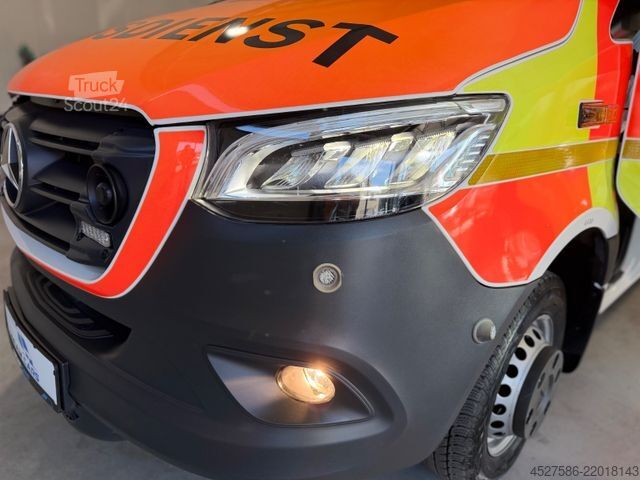 Camion de pompiers MERCEDES-BENZ Sprinter II 519 RTW/KTW KOFFER*RETTUNGSFAHRZEUG*