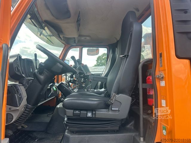 Вантажівка спеціального призначення UNIMOG U 423 / Mähausstattung Dücker / Salzstreuer