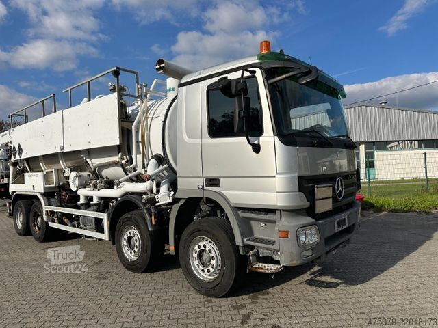 Vakuuminė cisterna sunkvežimis MERCEDES-BENZ Actros 4141 8x4 BB / KoKs Saug und Druckwagen