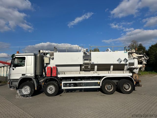 Vakuuminė cisterna sunkvežimis MERCEDES-BENZ Actros 4141 8x4 BB / KoKs Saug und Druckwagen