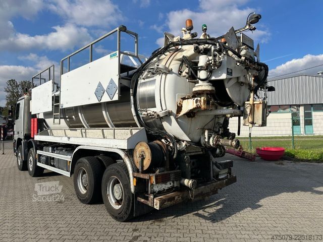 Vakuuminė cisterna sunkvežimis MERCEDES-BENZ Actros 4141 8x4 BB / KoKs Saug und Druckwagen