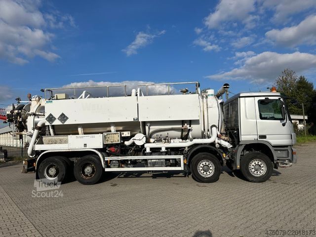 Vakuuminė cisterna sunkvežimis MERCEDES-BENZ Actros 4141 8x4 BB / KoKs Saug und Druckwagen