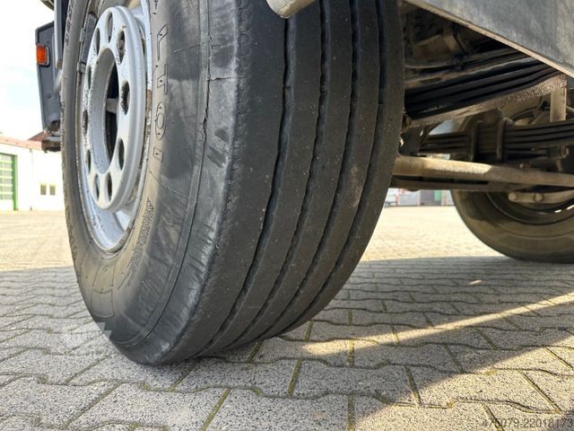 Vakuuminė cisterna sunkvežimis MERCEDES-BENZ Actros 4141 8x4 BB / KoKs Saug und Druckwagen
