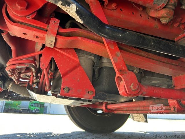 Camion à ordures MAN TGS 26.320 / 6x2 / Faun Variopress 527