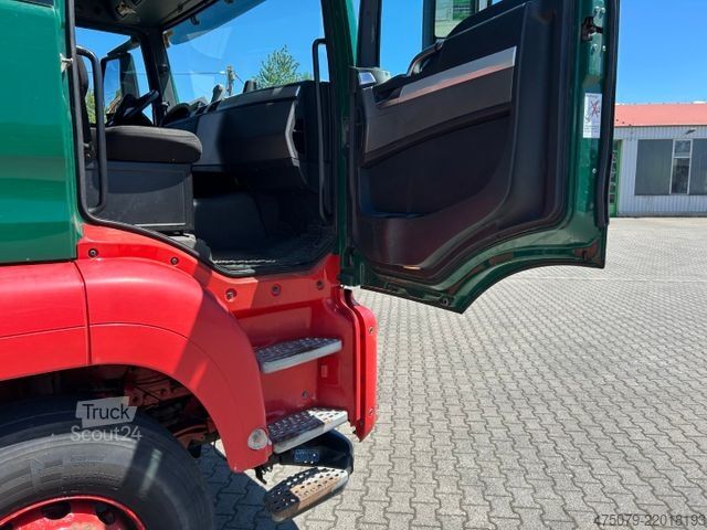 Camión de la basura MAN TGS 26.320 BL / Faun Variopress 524 + Schüttung
