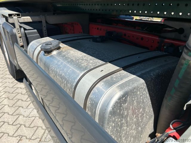 Camión de la basura MAN TGS 26.320 BL / Faun Variopress 524 + Schüttung