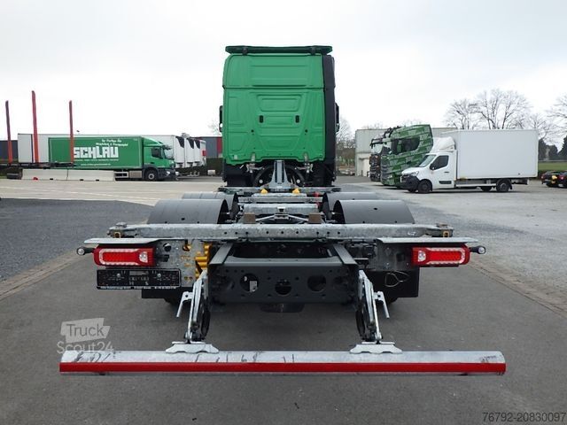 Kravas automašīnas šasija MERCEDES-BENZ 2542 LnR Jumbo-BDF/Giga/Ret/AHK/Lenkachse/Standk