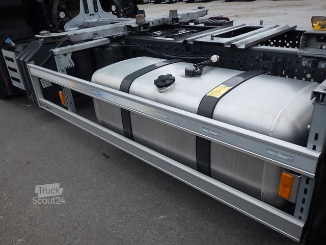 Kravas automašīnas šasija MERCEDES-BENZ 2542 LnR Jumbo-BDF/Giga/Ret/AHK/Lenkachse/Standk