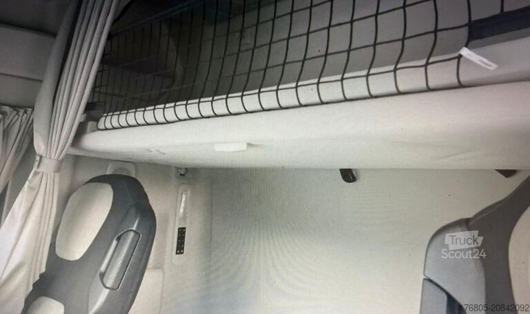 Standard road tractor semi-trailer FORD F-MAX