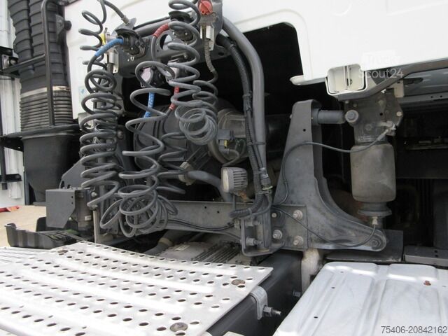 Standardni vlačilec volvo FH 500 SZM LL 4x2 Globetrotter Retarder 2-Kreis