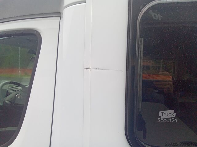 Half-integraal camper Fiat Ducato Carasuite 650 MF 5 | 5 Posti Letto | Semintegrato