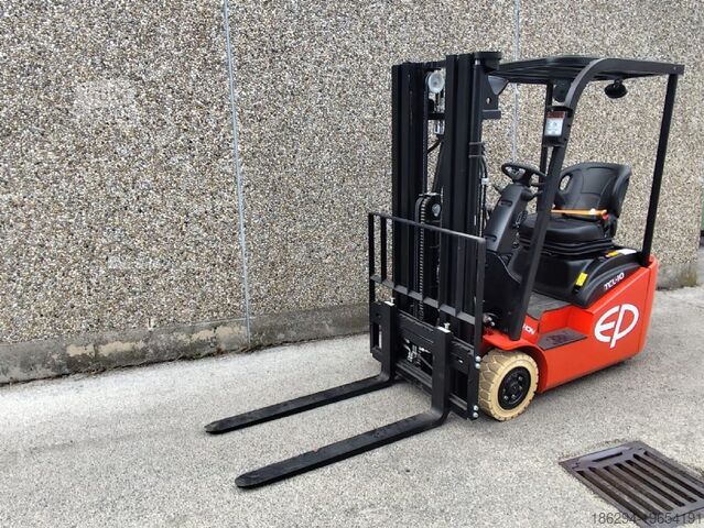 Frontgaffeltruck EP TCL101GEBRAUCHTMASCHINE