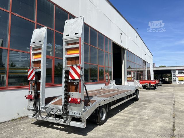 Low loader trailer Möslein T 2 Schwebheim  Neuer 2 Achs Tieflader- Anhänger, Verbreiterung