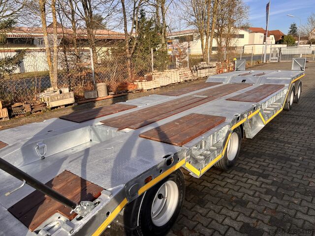 Low loader trailer Möslein T 4 VB H1 R  neuer 4 Achs Tieflader + Radmulden
