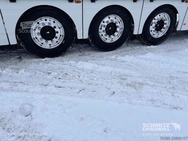 Frigorifik yarı römork Schmitz Cargobull Semitrailer Reefer Standard divu klāju