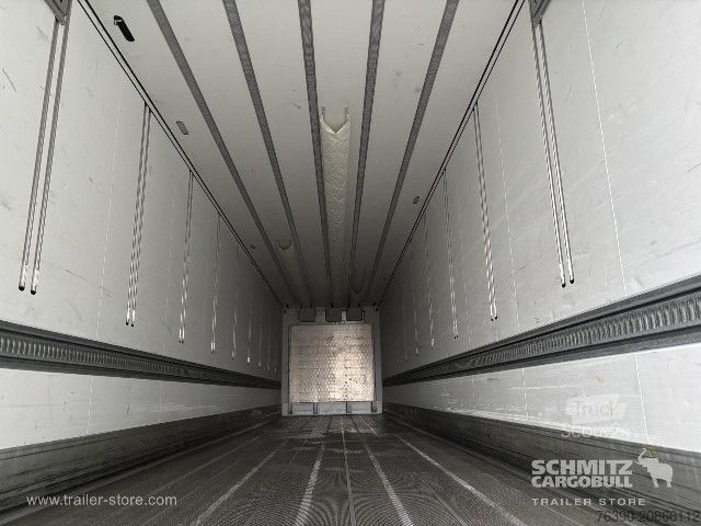 Frigorifik yarı römork Schmitz Cargobull Semitrailer Reefer Standard divu klāju