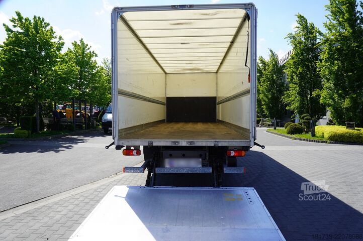 Konteineris Renault D280 16T / Box truck 18 EPAL / Tail lift