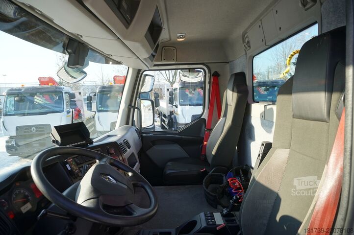 Platforma z žerjavom Renault C280 DTI 8 / HDS Fassi F135A.22 / remote