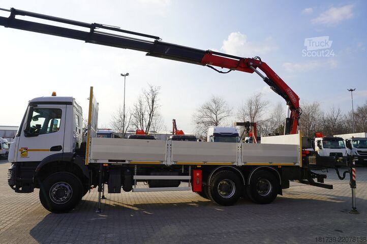 Plataforma con grúa Mercedes-Benz Arocs 2636 6x4/ Fassi F195A.0.24/ 660mth