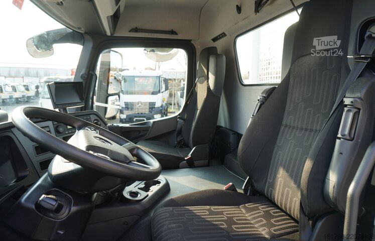 Plataforma con grúa Mercedes-Benz Arocs 2636 6x4/ Fassi F195A.0.24/ 660mth