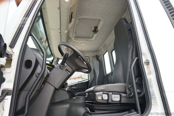 Platformă cu macara Iveco Stralis 310 E6 / 120 tho.km! / crane 15m