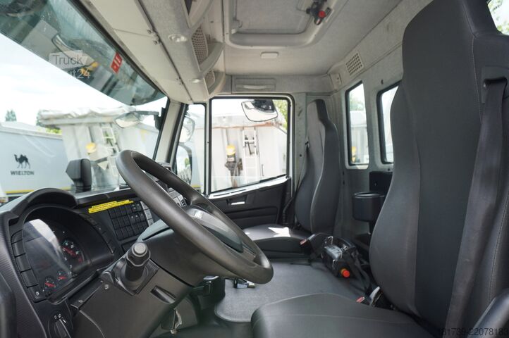 Platformă cu macara Iveco Stralis 310 E6 / 120 tho.km! / crane 15m