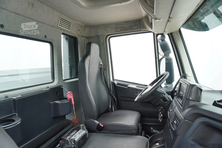 Platformă cu macara Iveco Stralis 310 E6 / 120 tho.km! / crane 15m