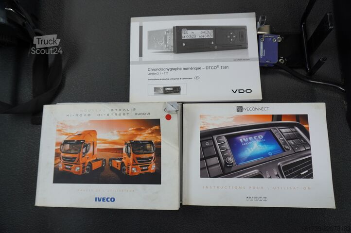Platformă cu macara Iveco Stralis 310 E6 / 120 tho.km! / crane 15m