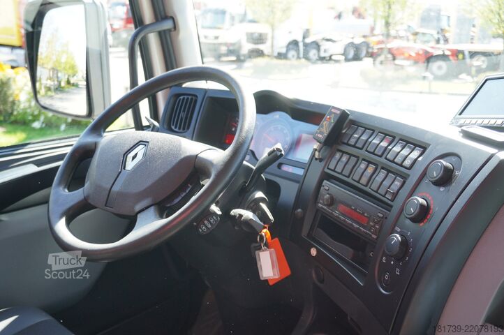 Platforma z žerjavom Renault C280 DTI 8/ FASSI crane F135a.22 /15EPAL