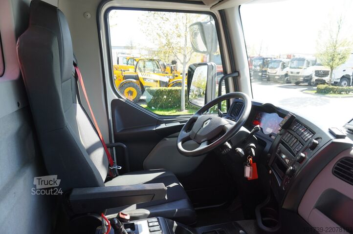 Platforma z žerjavom Renault C280 DTI 8/ FASSI crane F135a.22 /15EPAL
