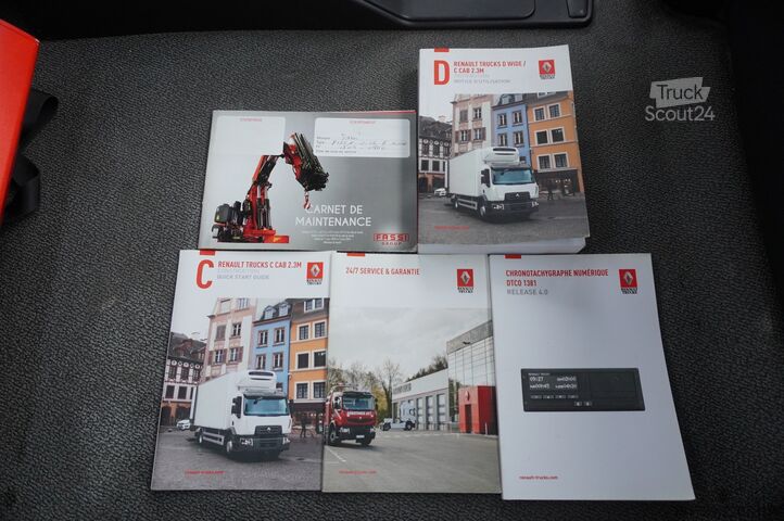 Platforma z žerjavom Renault C280 DTI 8 / FASSI crane 5.6T / 560 mth