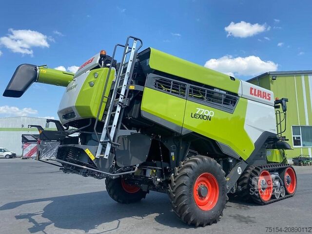 Combina de recoltat CLAAS Lexion 7700 TT + Vario 1080