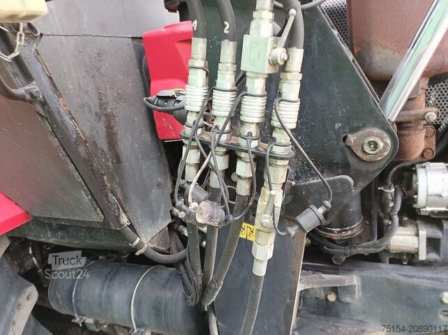 Traktor Belarus MTS 820